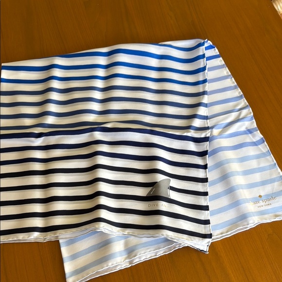kate spade Blue and White Striped Scarf NWT - Picture 1 of 6